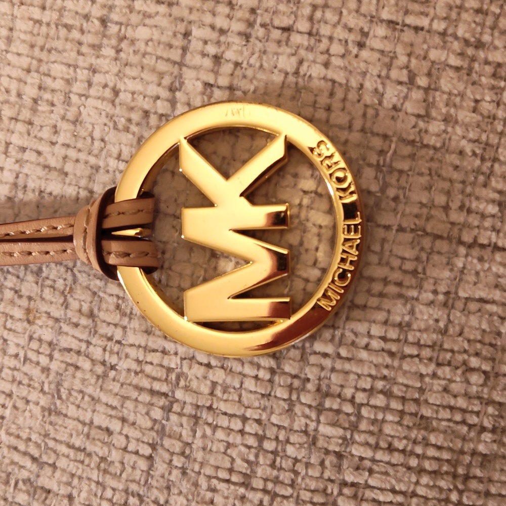Michael Kors Gold Medallion Logo Initials For Your Purse Or Bag Charm Metal - Picture 2 of 7